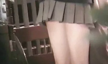 زن شیک به سکس افغانی در حمام رنگ سفید