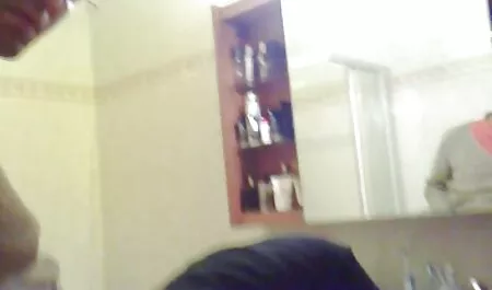 تنگ الاغ فیلم سکسی زن و پسر سبزه