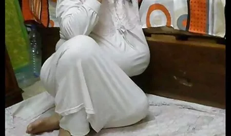 الاغ دانلودفیلم سکسی زن باحیوان بلوند