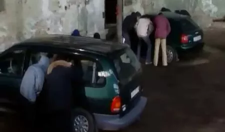 سوار کلیپ سکس زن و مرد شدن به یک مرد